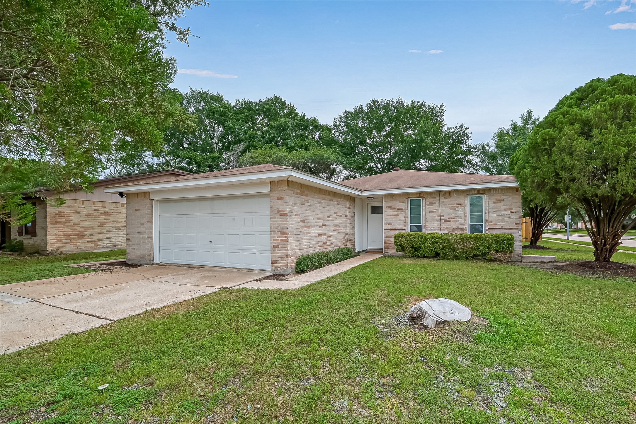 7302 Wovenwood Lane Houston TX 77041