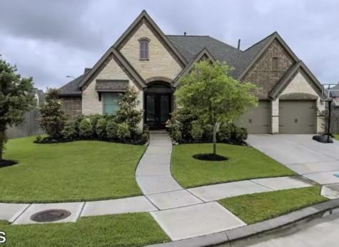 13312 Sweet Ridge Court Pearland TX 77584