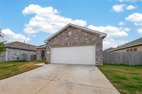 10010 Pine Valley Court Baytown TX 77521