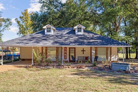 1867 Fm 2423 Grapeland TX 75844