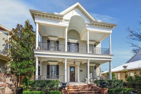 1530 Arlington Street Houston TX 77008