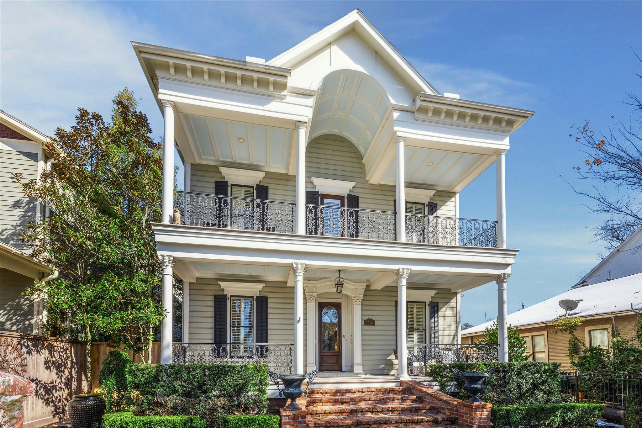 1530 Arlington Street Houston TX 77008