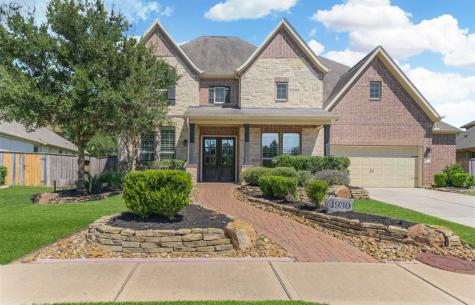 4930 Lodge Lake Drive Fulshear TX 77441
