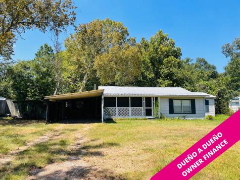 61 County Road 328 S Cleveland TX 77327