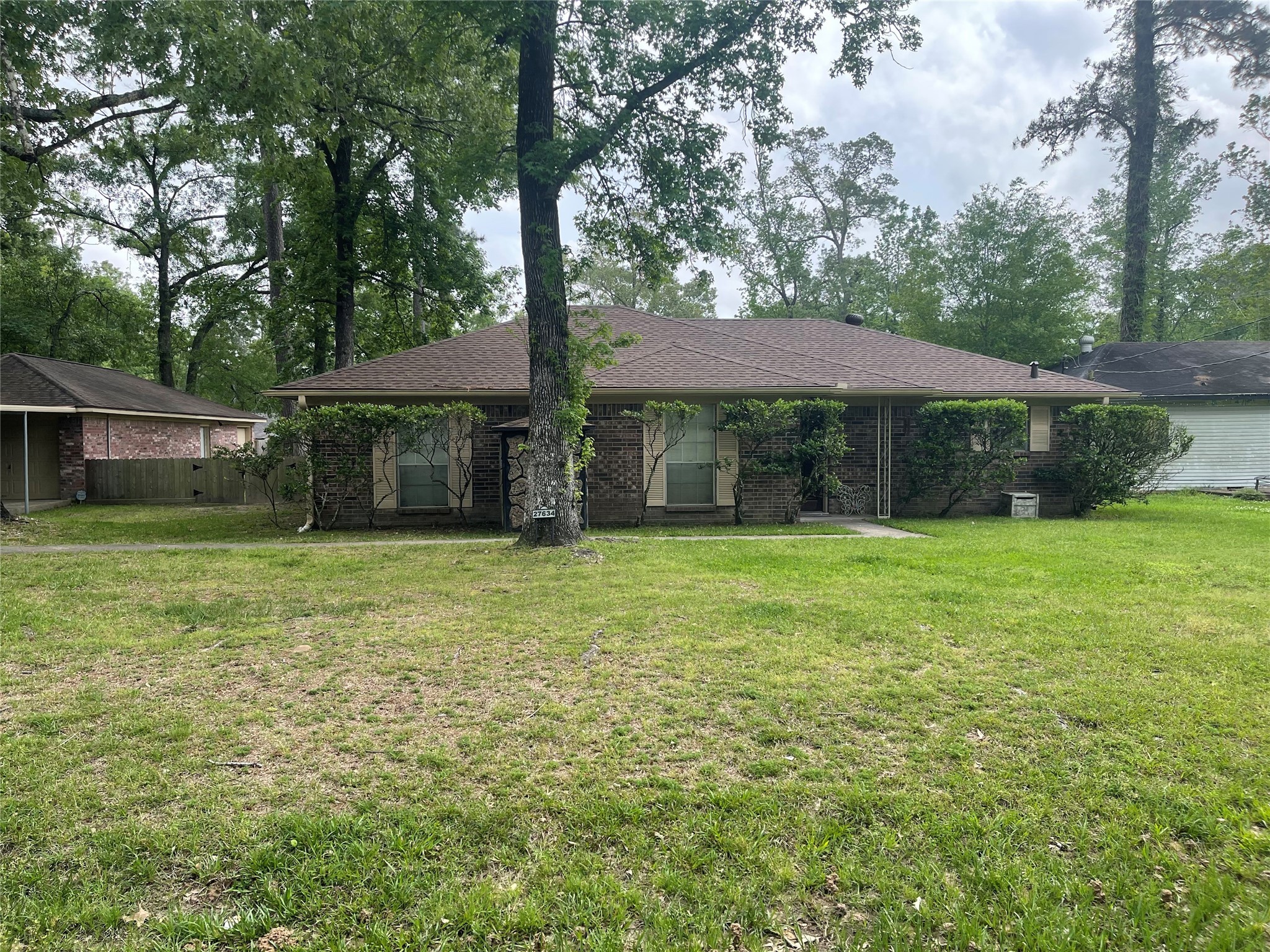 27634 Peach Creek Drive New Caney TX 77357