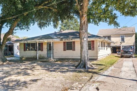 1436 Carroll Avenue Port Arthur TX 77642