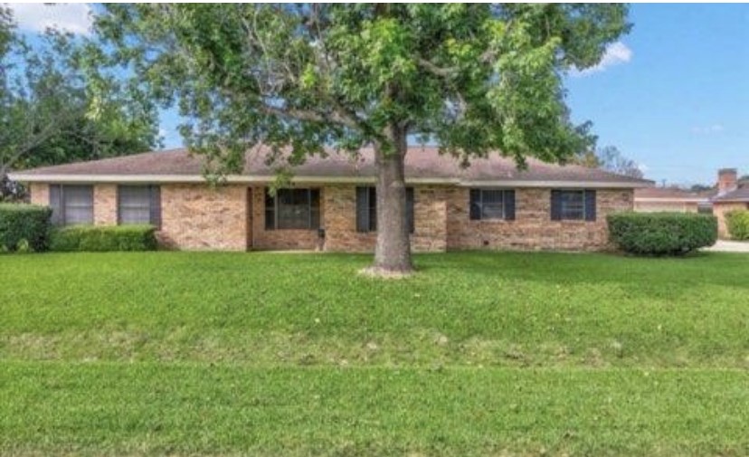 2912 Madison Street Nederland TX 77627
