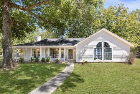 1828 County Road 347 N Cleveland TX 77327
