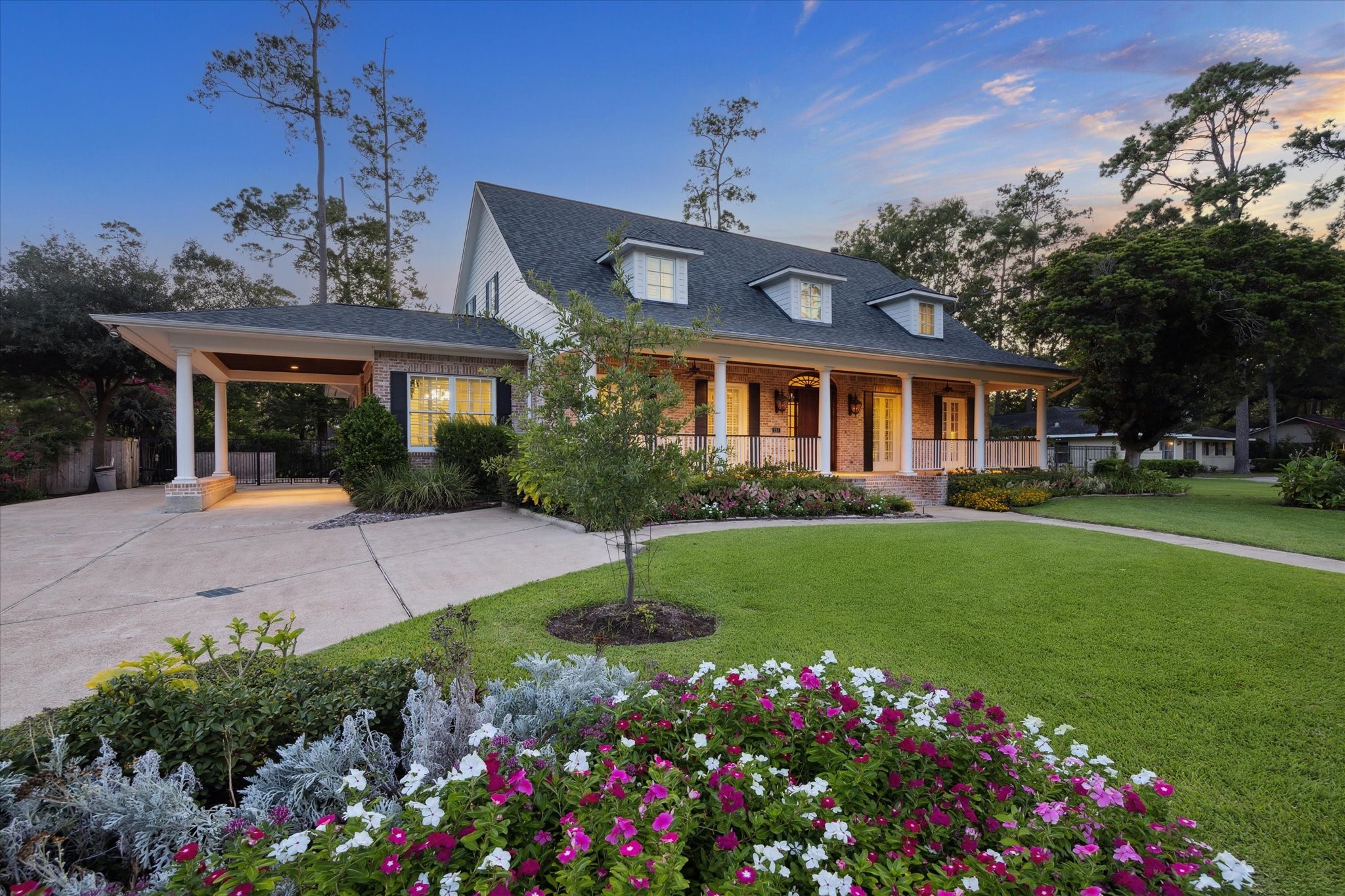 217 Merrie Way Lane Houston TX 77024