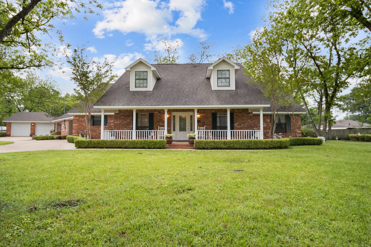100 Charles Street Crockett TX 75835