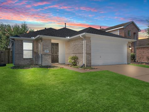 211 Annatto Lane Crosby TX 77532