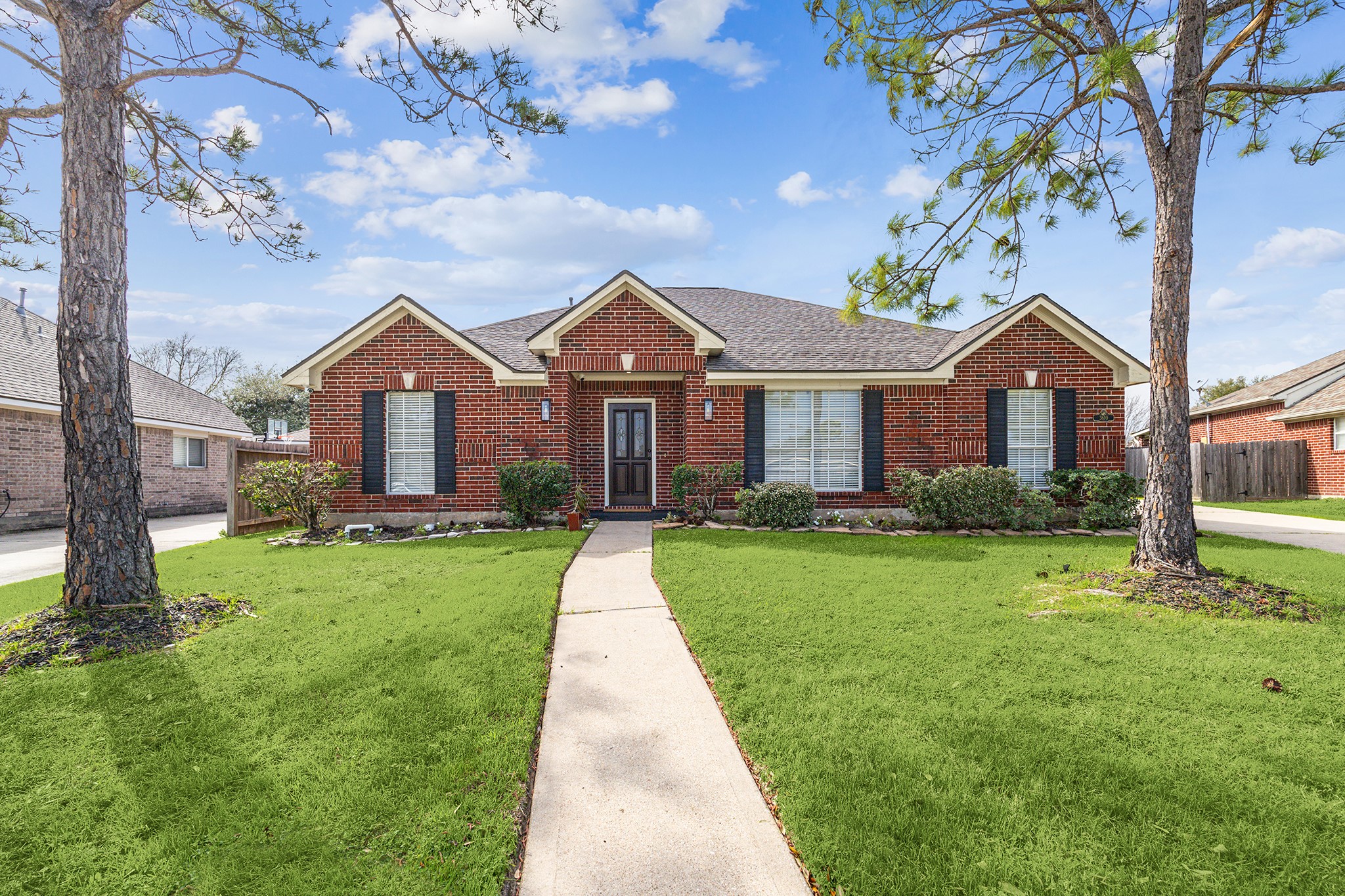 3610 Dry Creek Drive Pasadena TX 77505