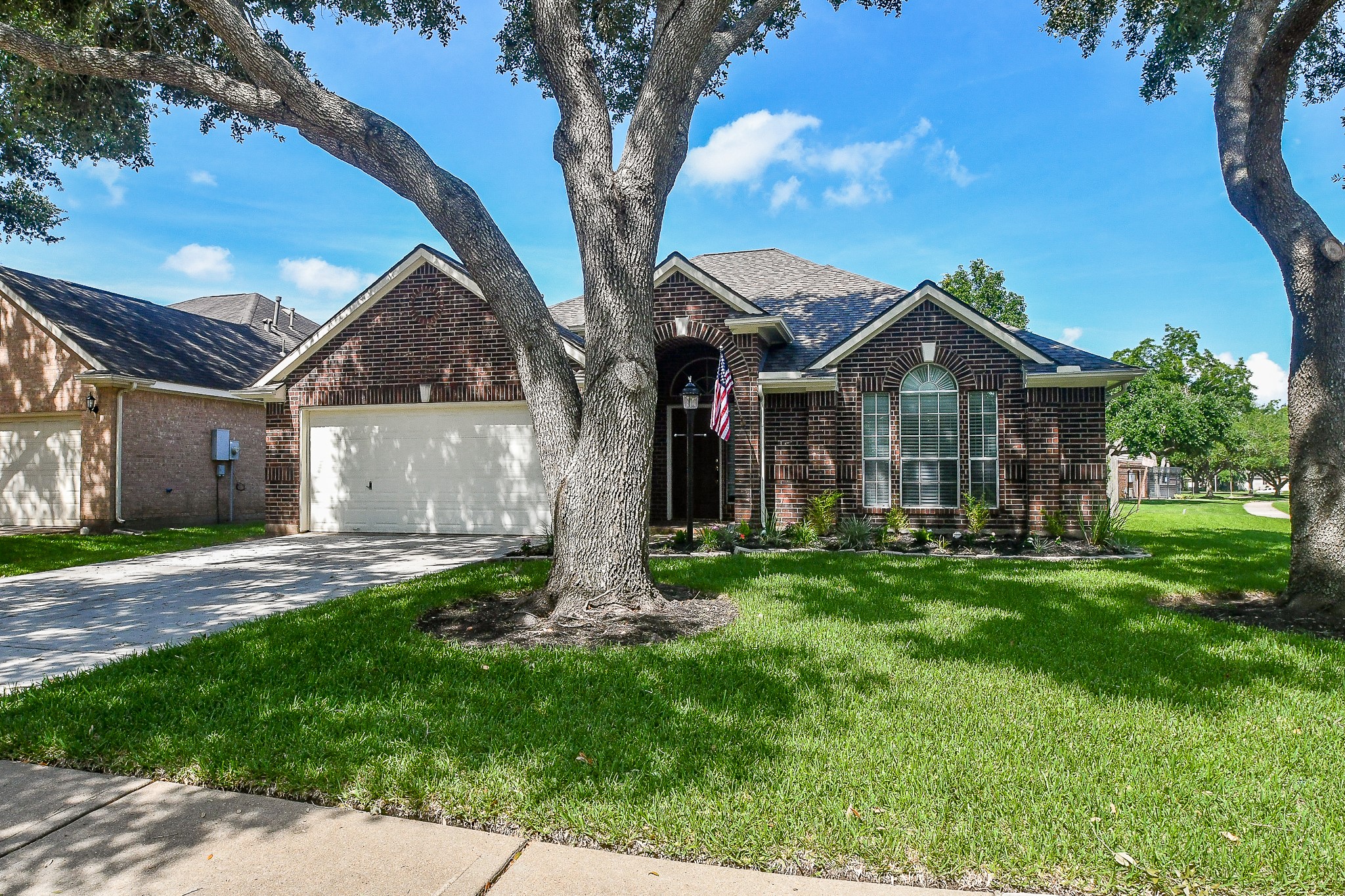 2439 Standing Oak Lane Richmond TX 77406
