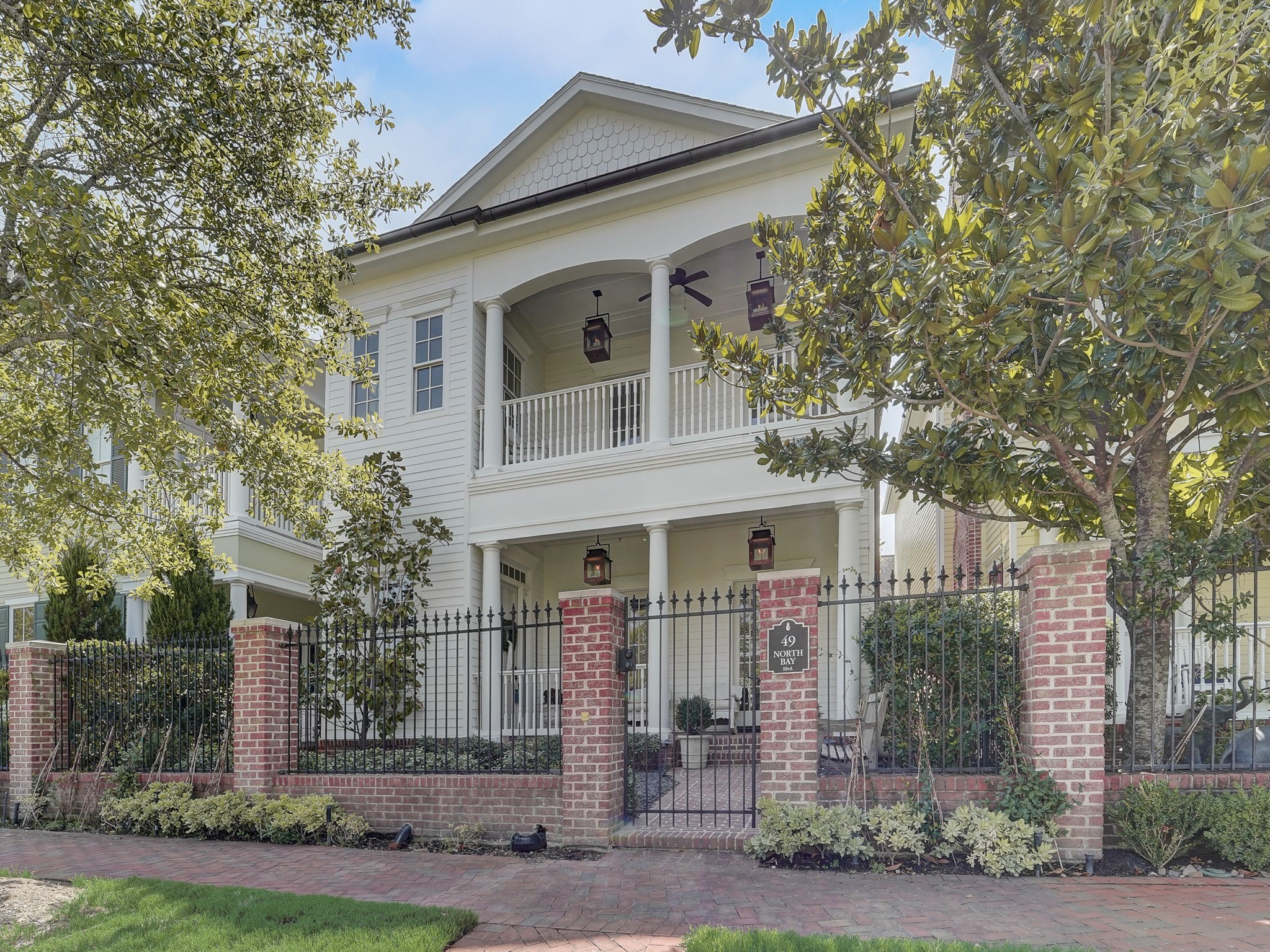 49 N Bay Boulevard Spring TX 77380
