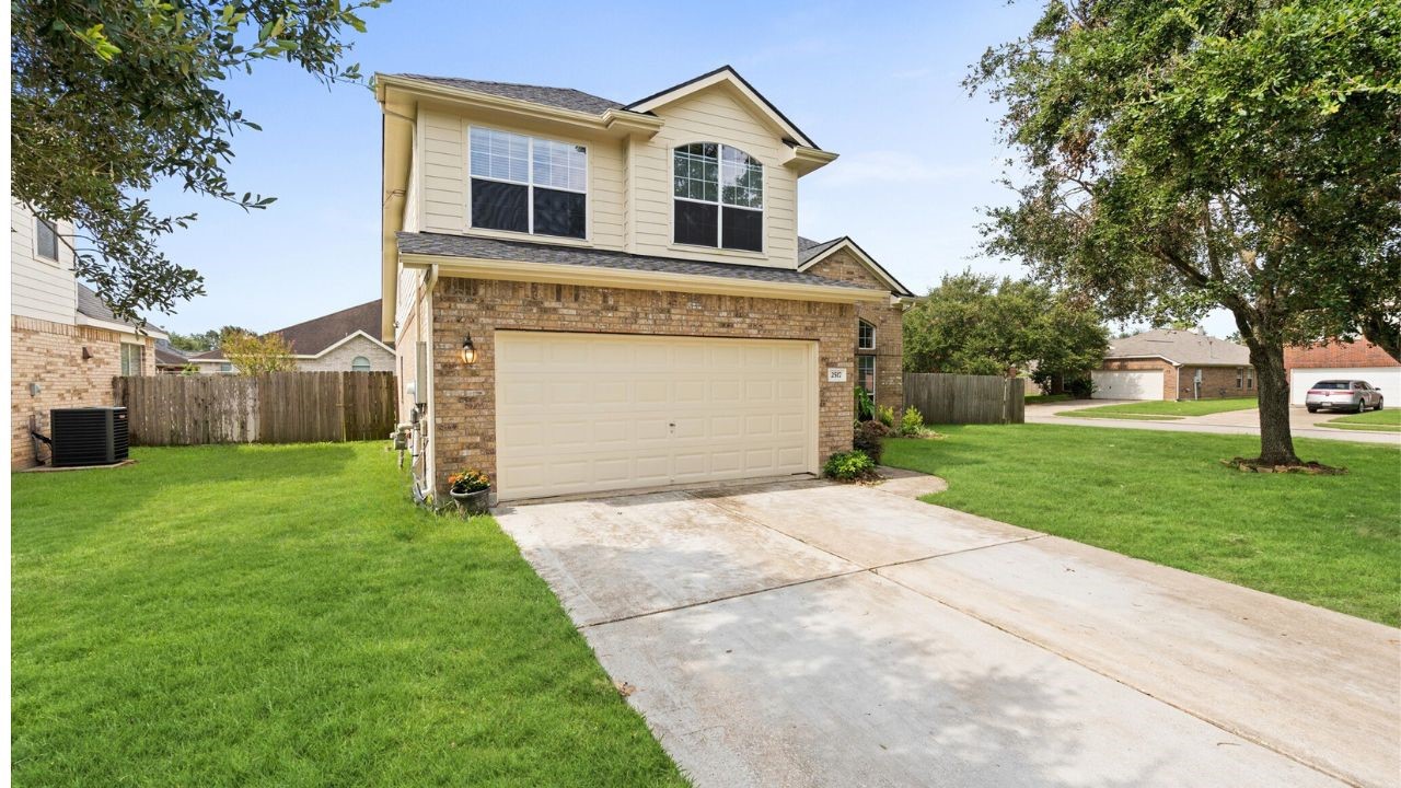 2517 Lexington Court League City TX 77573