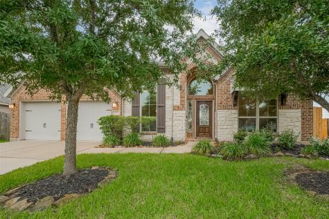 3451 Golden Cypress Lane Pearland TX 77584