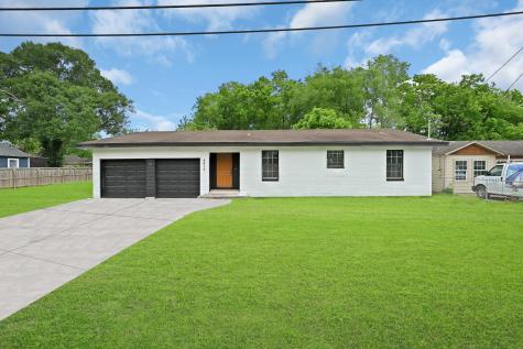 4413 Knoxville Street Houston TX 77051