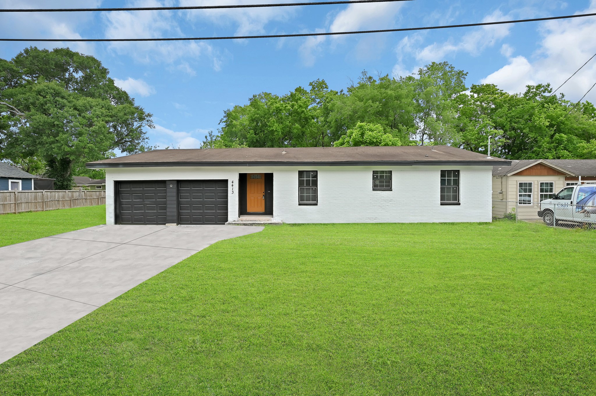 4413 Knoxville Street Houston TX 77051