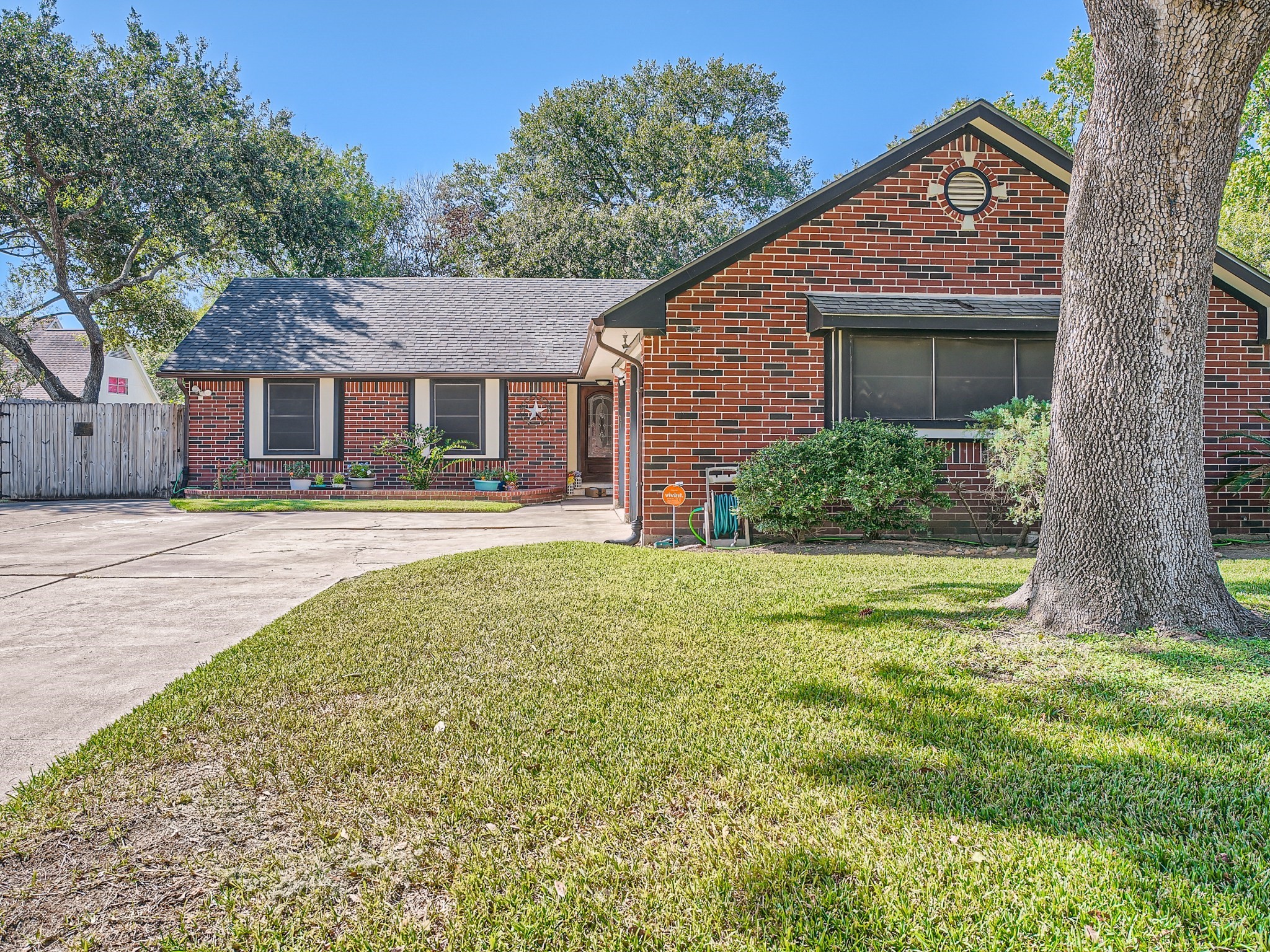 2910 Hunters Glen Drive Missouri City TX 77459