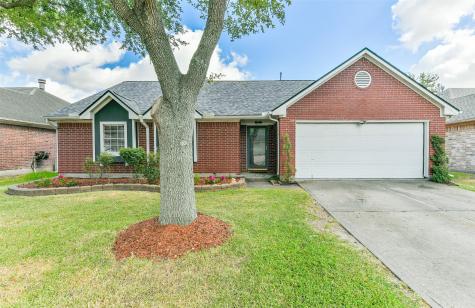 5022 Glenview Drive La Porte TX 77571