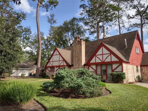 5723 Lorinowoods Drive Houston TX 77066