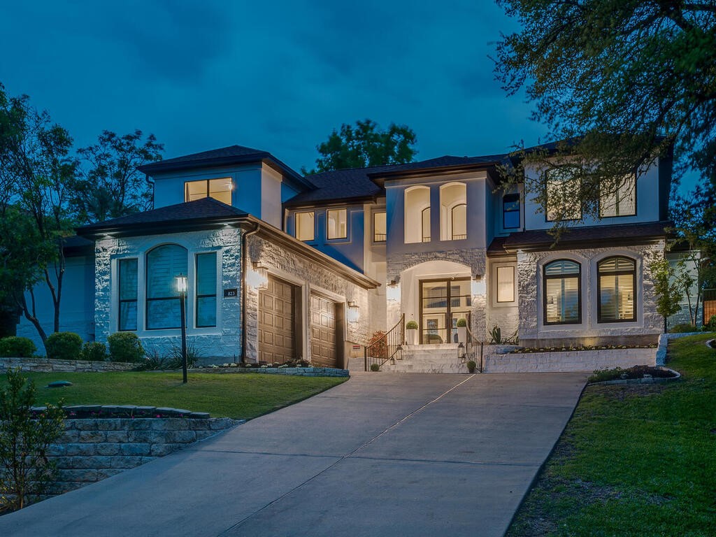 823 Sunfish Street Lakeway TX 78734