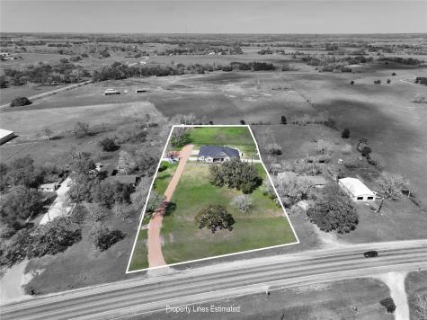 2244 W Us Highway 90a W Hallettsville TX 77964