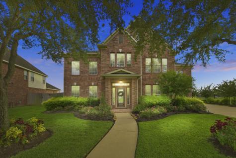 1602 Garden Glen Lane Pearland TX 77581