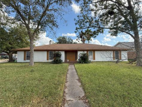 1314 El Dorado Boulevard Houston TX 77062