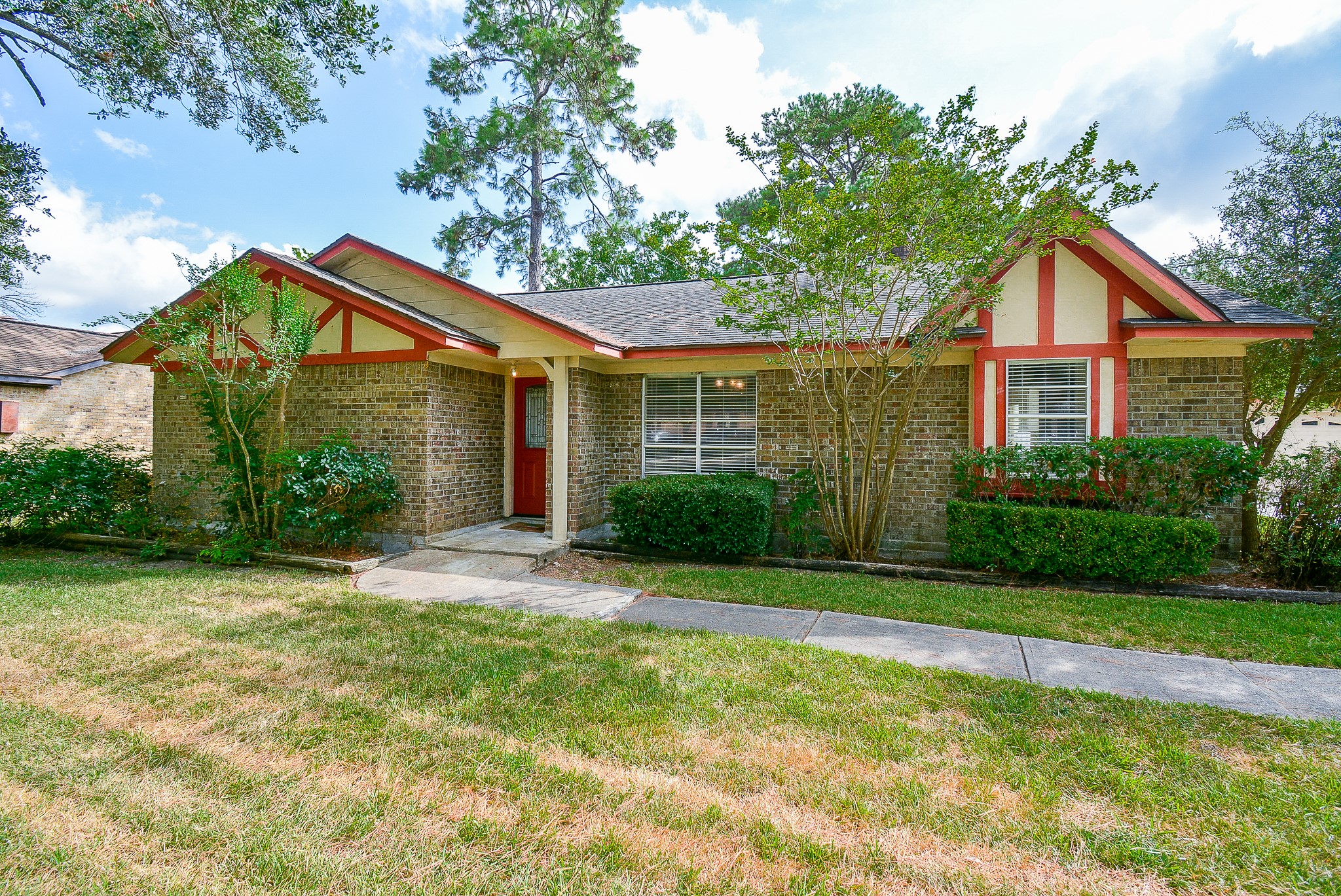 801 Greenbriar Avenue Friendswood TX 77546