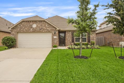 677 Forest Bend Lane La Marque TX 77568