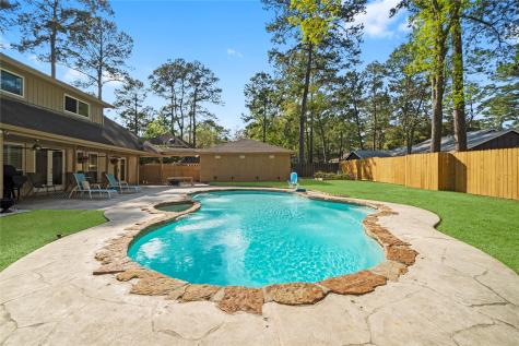 2007 Seven Oaks Drive Kingwood TX 77339
