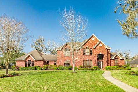 206 Cherrywood Drive Lake Jackson TX 77566