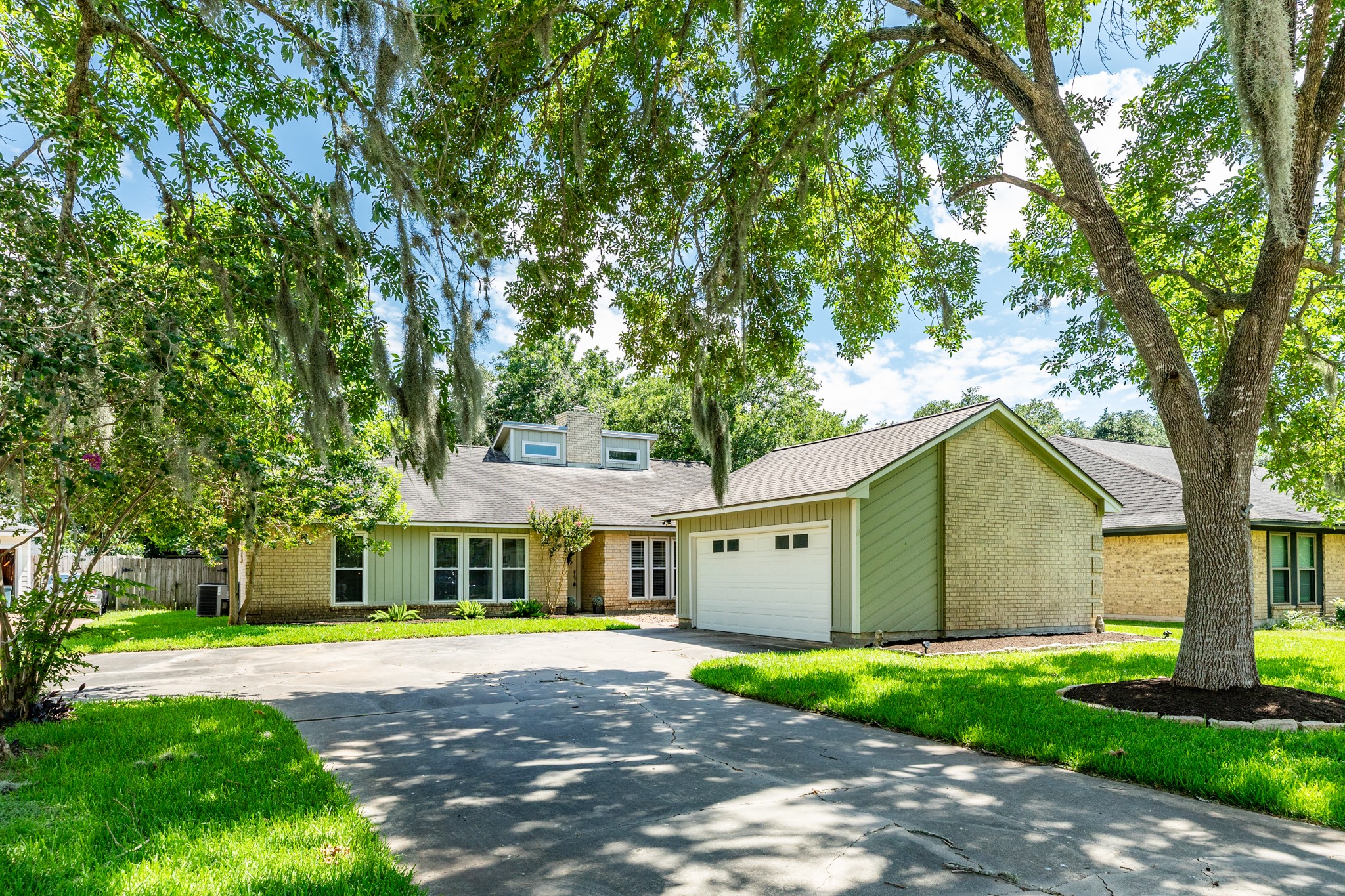 59 Bayberry Court Lake Jackson TX 77566