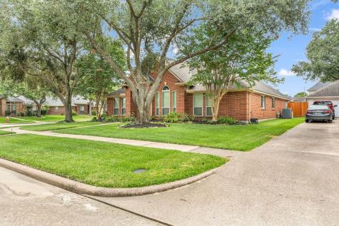 15811 Red Hill Trail Houston TX 77095