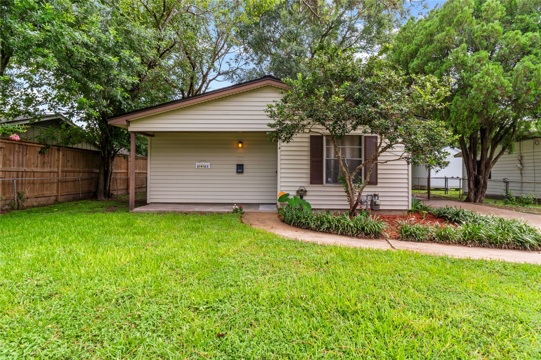 514 E Foley Street Alvin TX 77511
