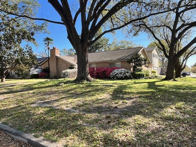 2002 Shadow Bend Drive Houston TX 77043