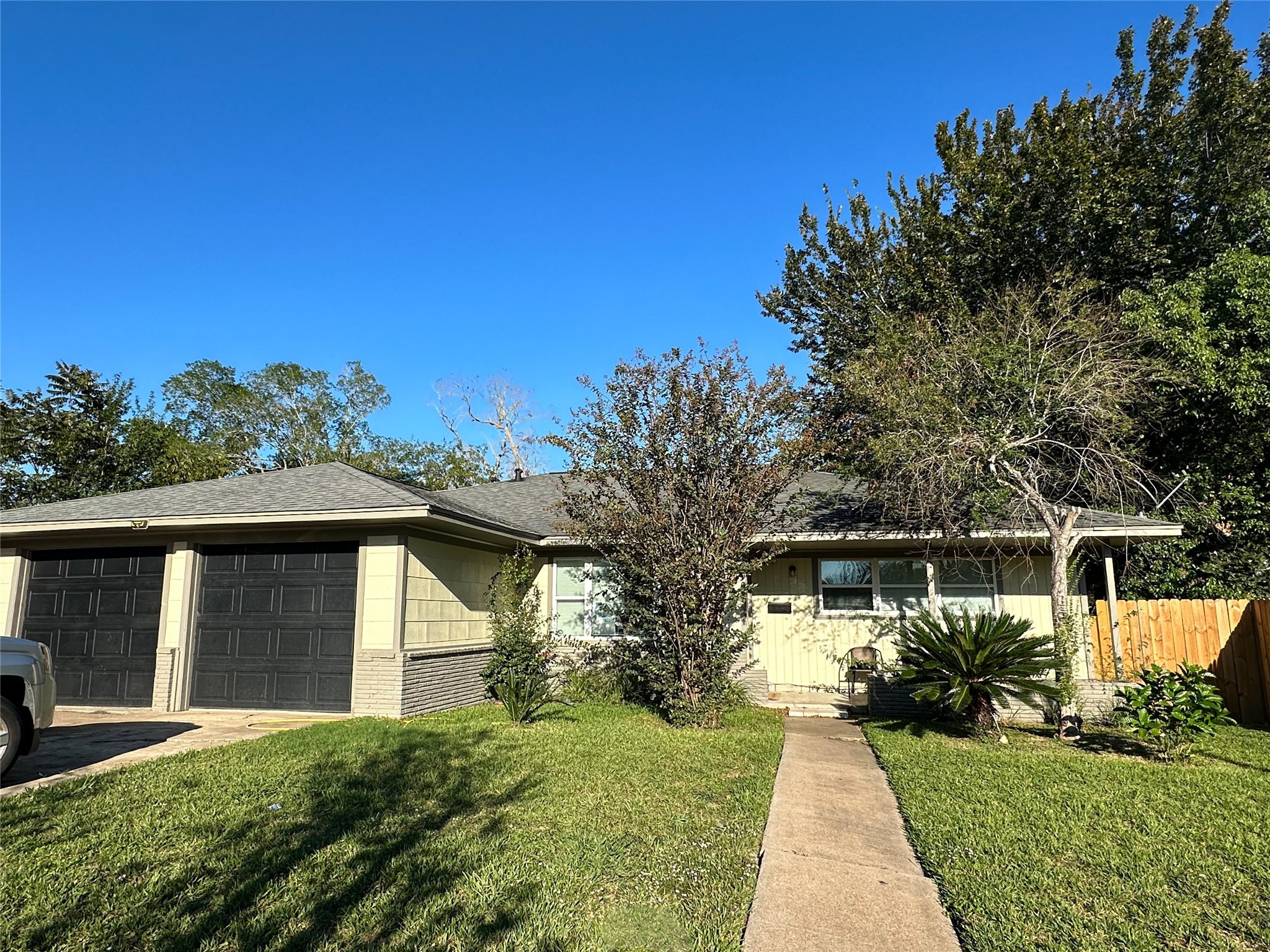 1908 Mississippi Street Baytown TX 77520