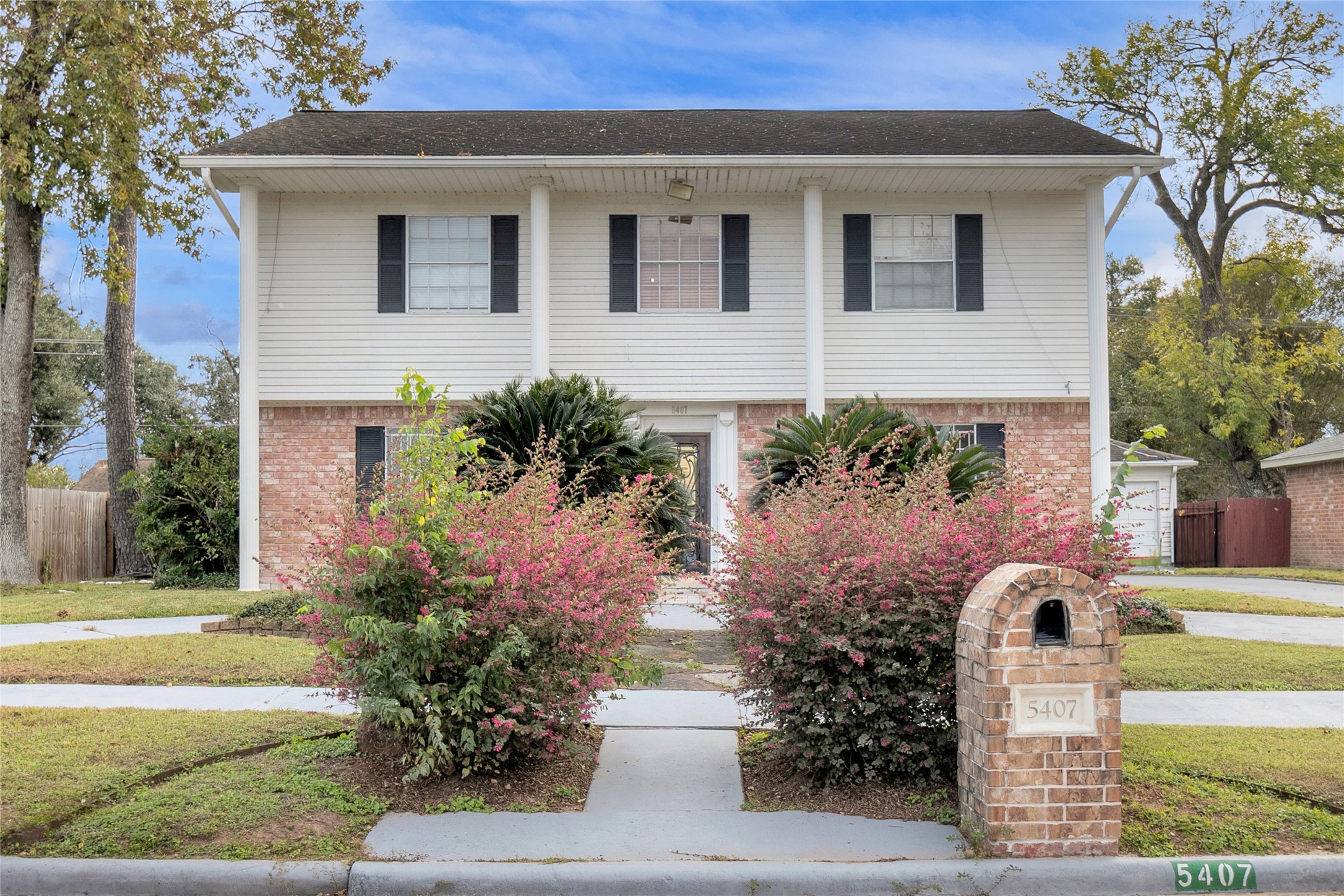 5407 Long Creek Lane Houston TX 77088