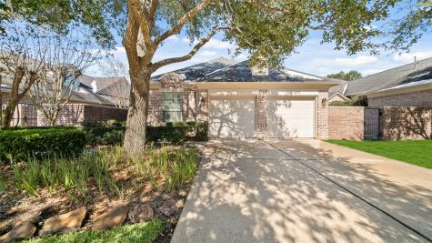 9811 Mcmahon Court Missouri City TX 77459