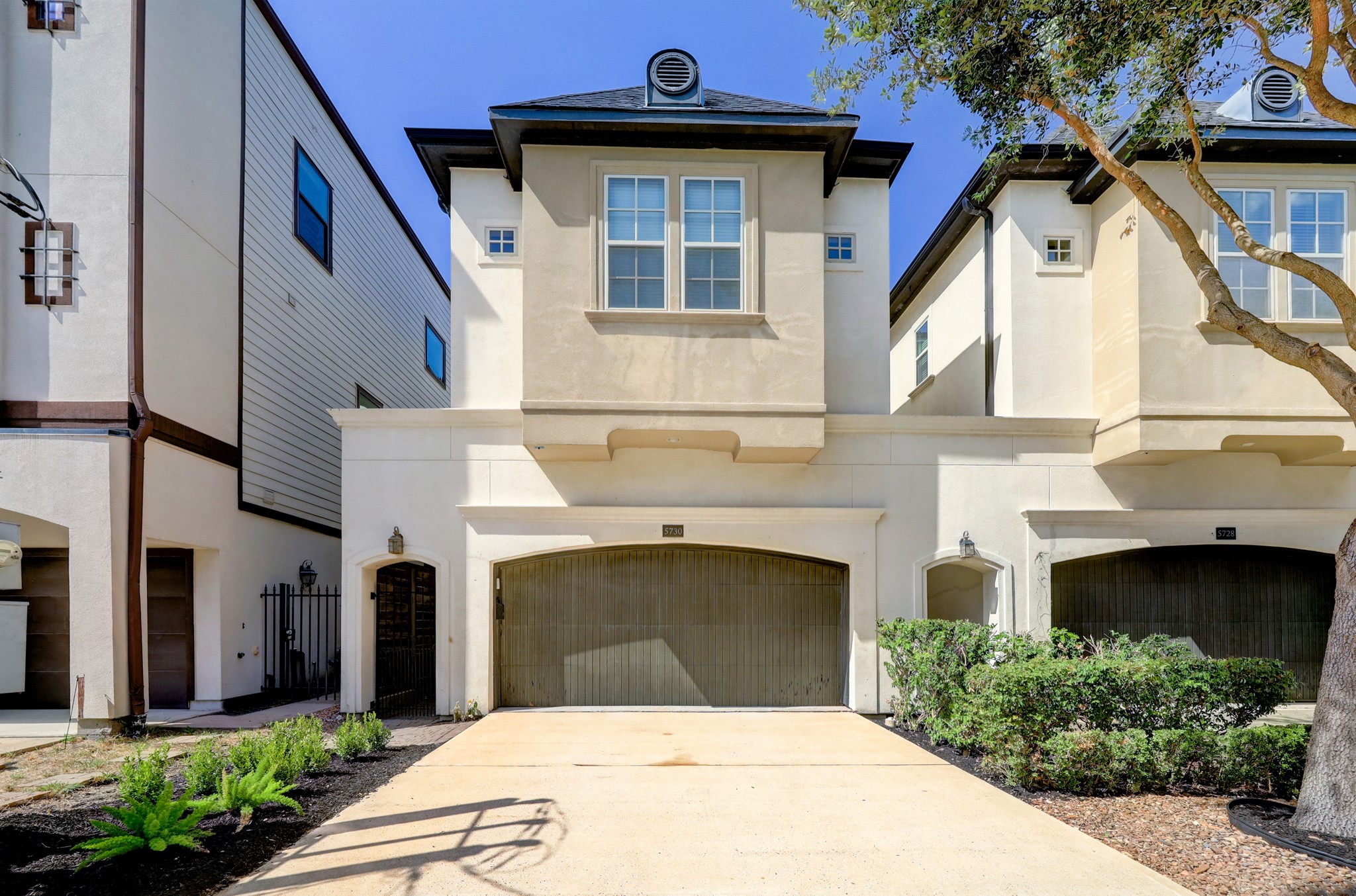 5730 Darling Street Houston TX 77007