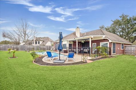 2119 Crimson Lake Lane League City TX 77573