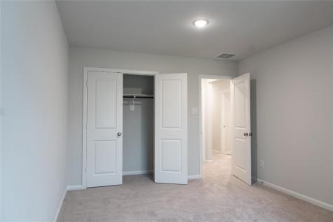 64 Valiant Ridge Trail Magnolia TX 77354