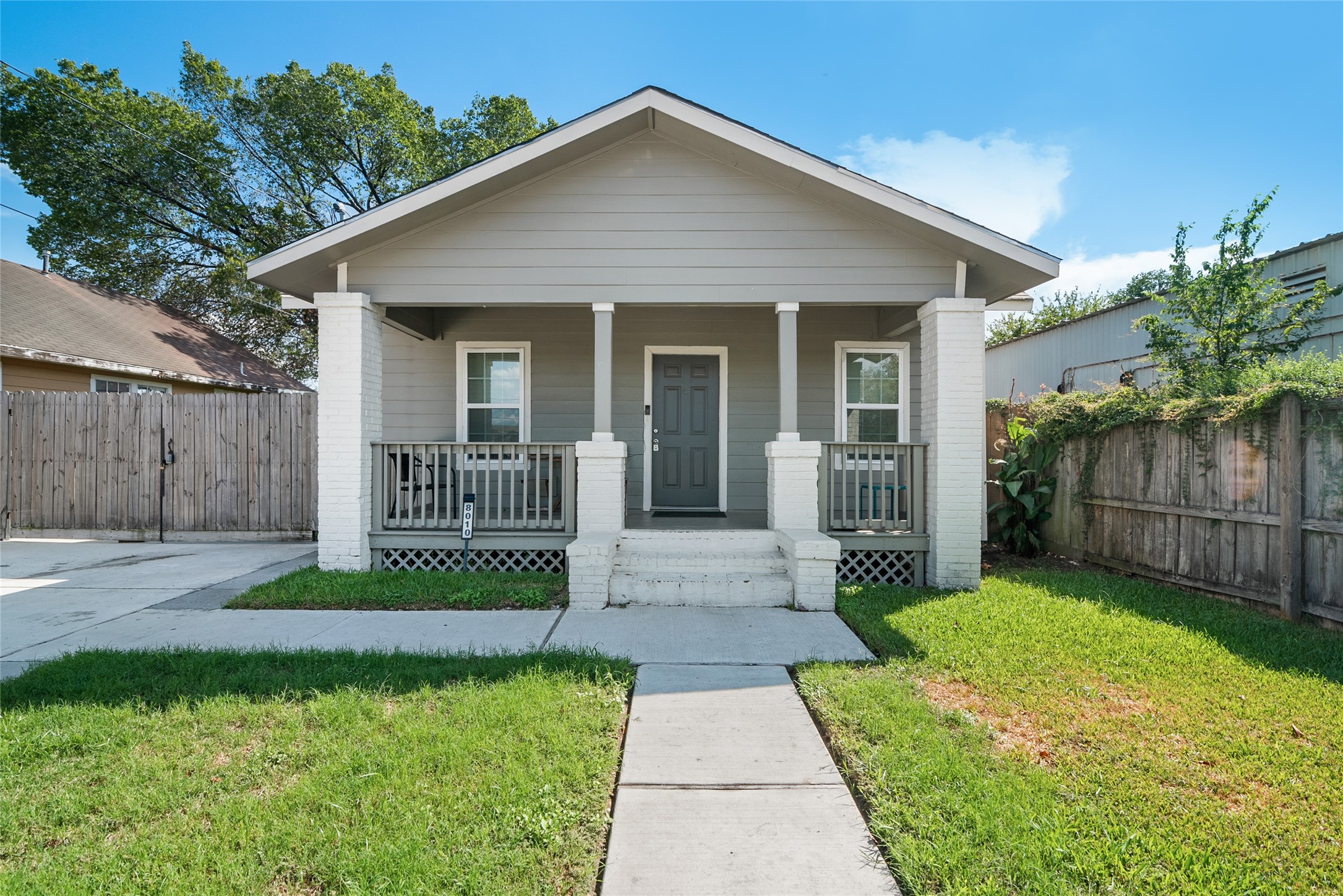 8010 Junius Street Houston TX 77012