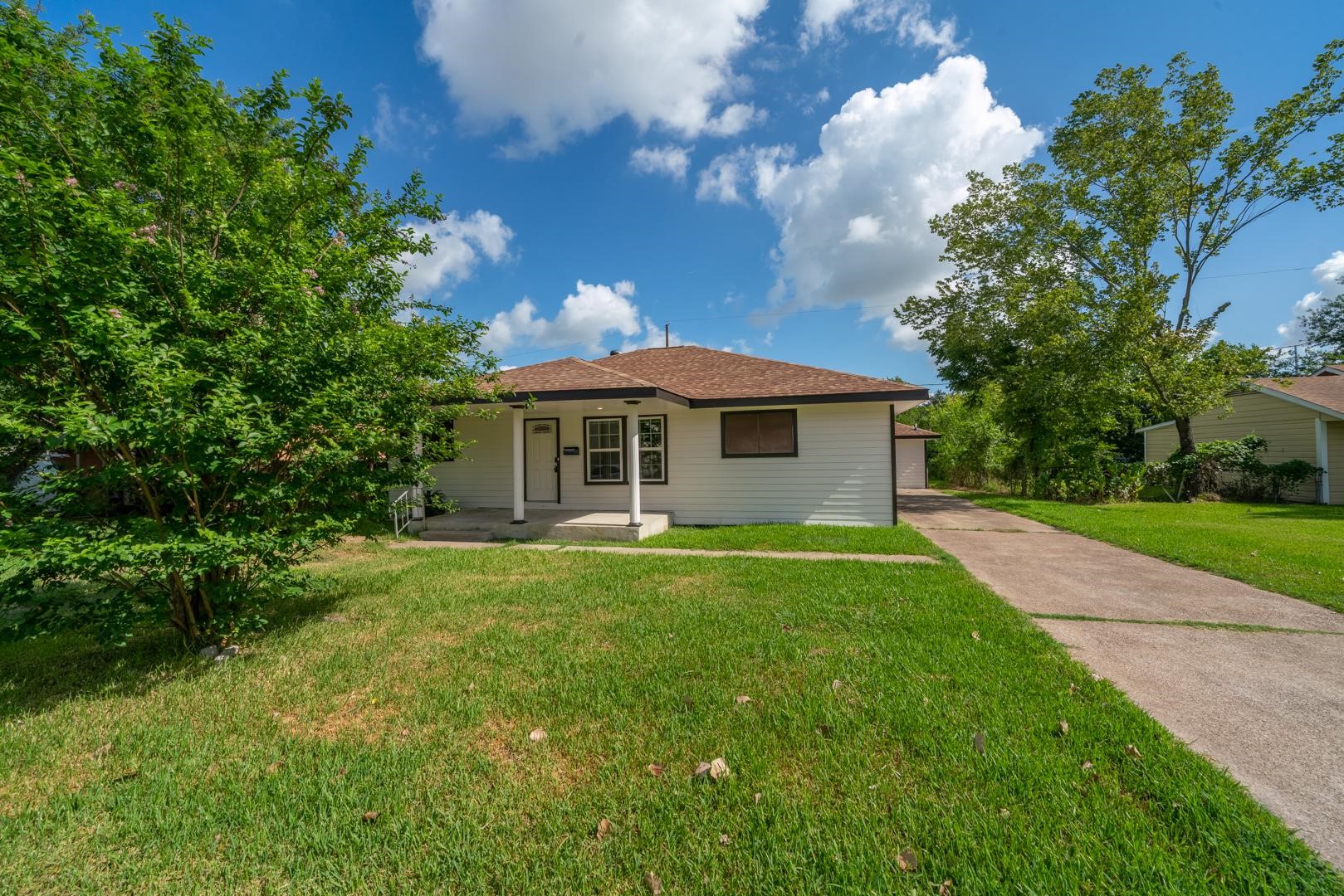 11105 Oswego Street Houston TX 77029