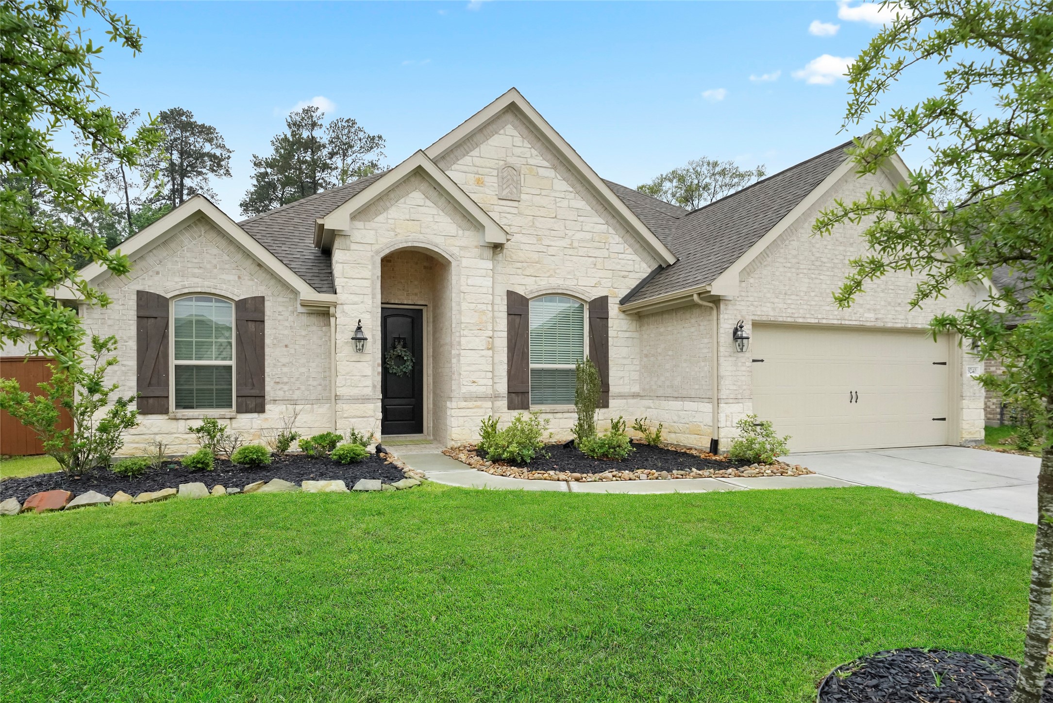 19240 Yellow Chestnut Lane New Caney TX 77357