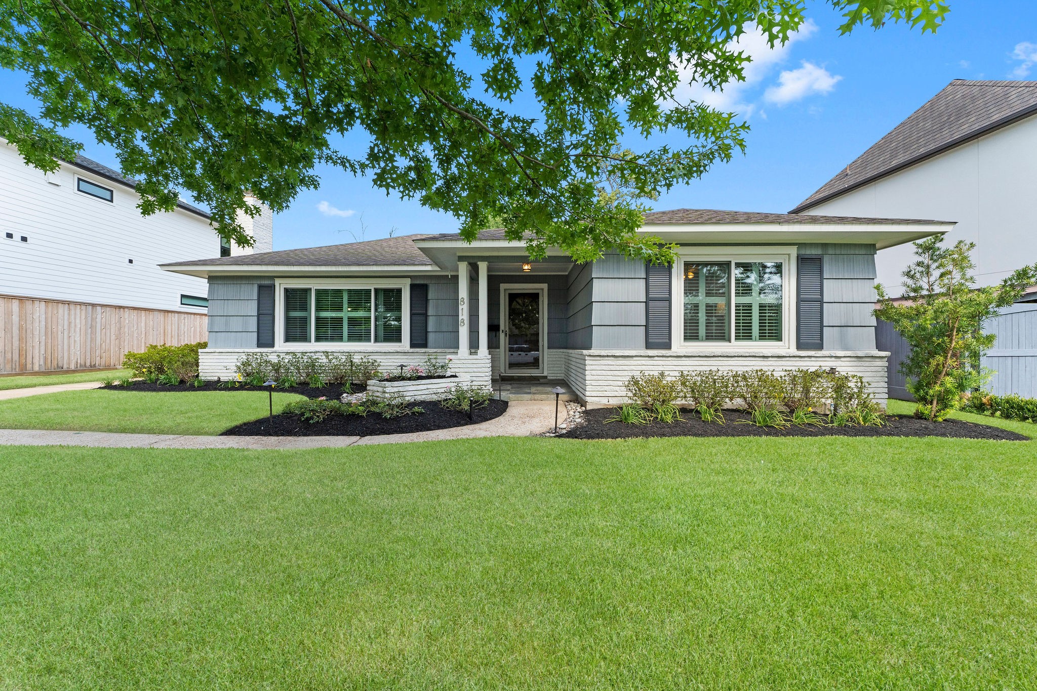 818 Worthshire Street Houston TX 77008
