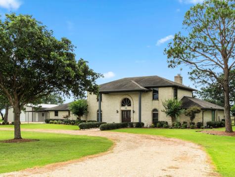 1024 County Road 185 Garwood TX 77442