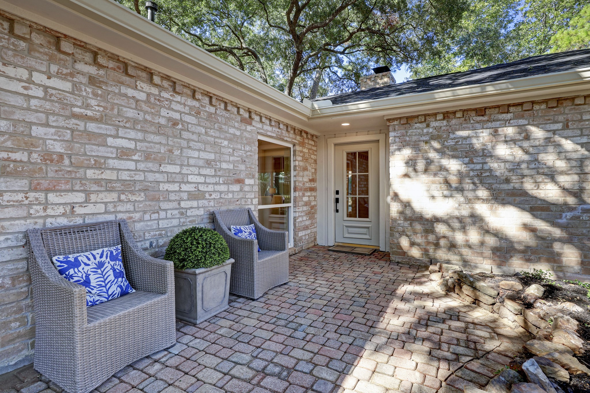 1710 Cherry Bend Drive Houston TX 77077