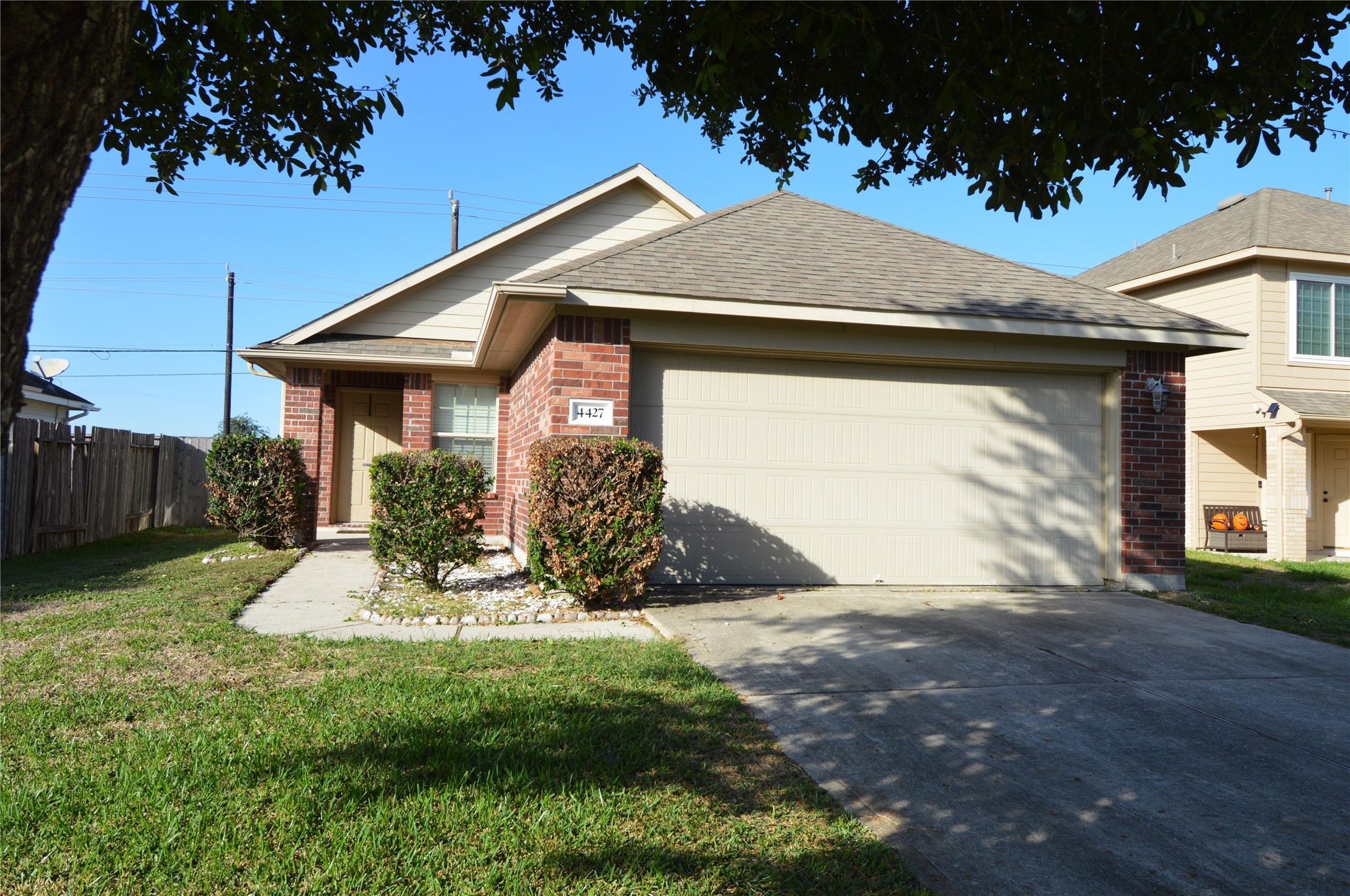 4427 Amaryllis Avenue Baytown TX 77521